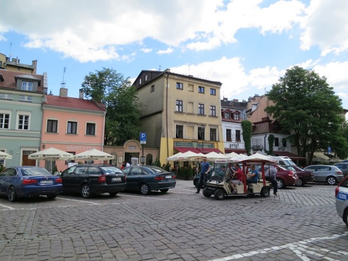 ユダヤ人居住区の中心だったシェロカ通り（Ulica Szeroka）